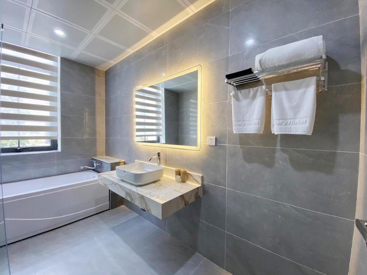 Daily Hotel Halong Ha Long Exteriör bild